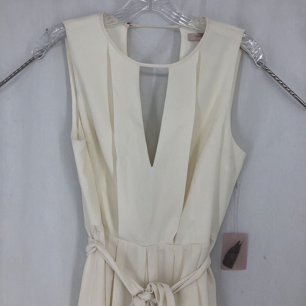 Forever 21 sleeveless Ivory belted zip up Mini Dress Medium Juniors NWT